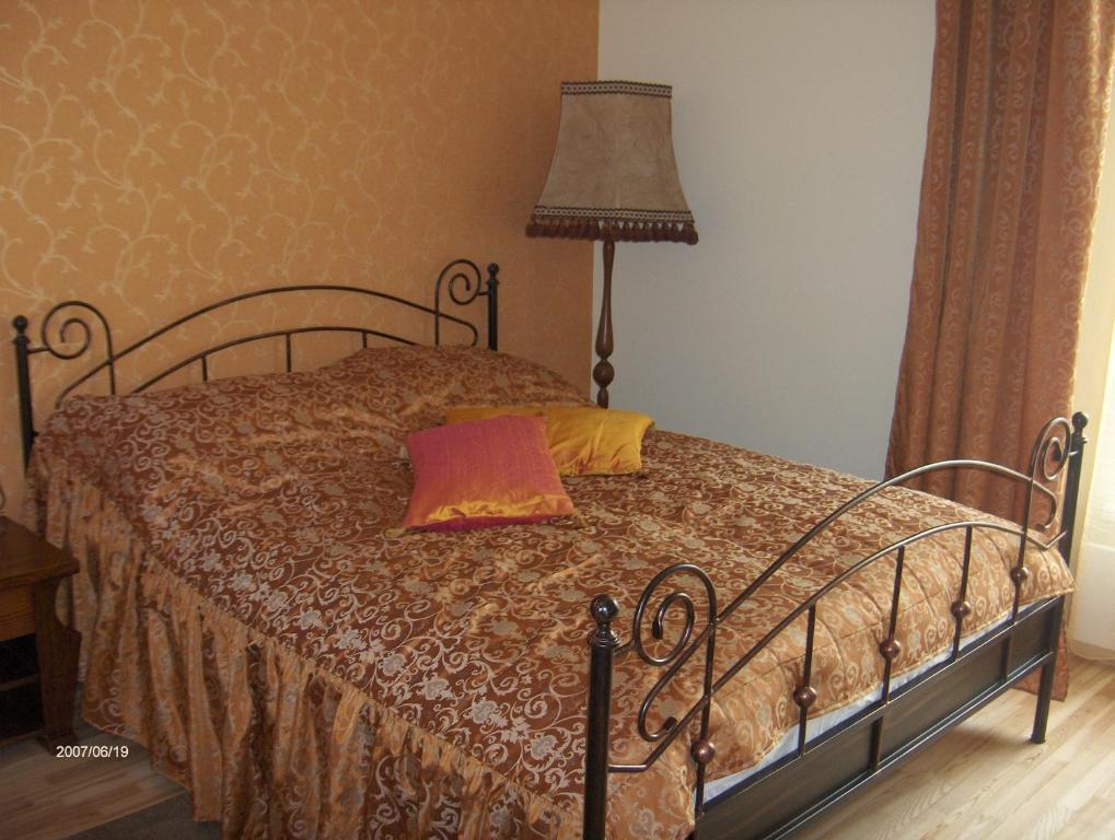 Hotel Centras Šakiai Zewnętrze zdjęcie